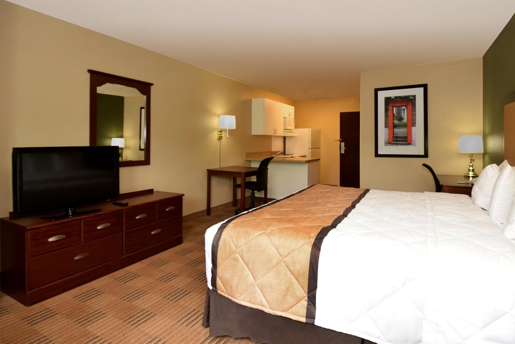 Extended Stay America Suites - Orange County - John Wayne Airport Ньюпорт-Бич Экстерьер фото